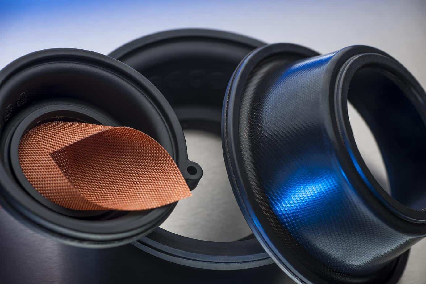Rubber sealing diaphragm display